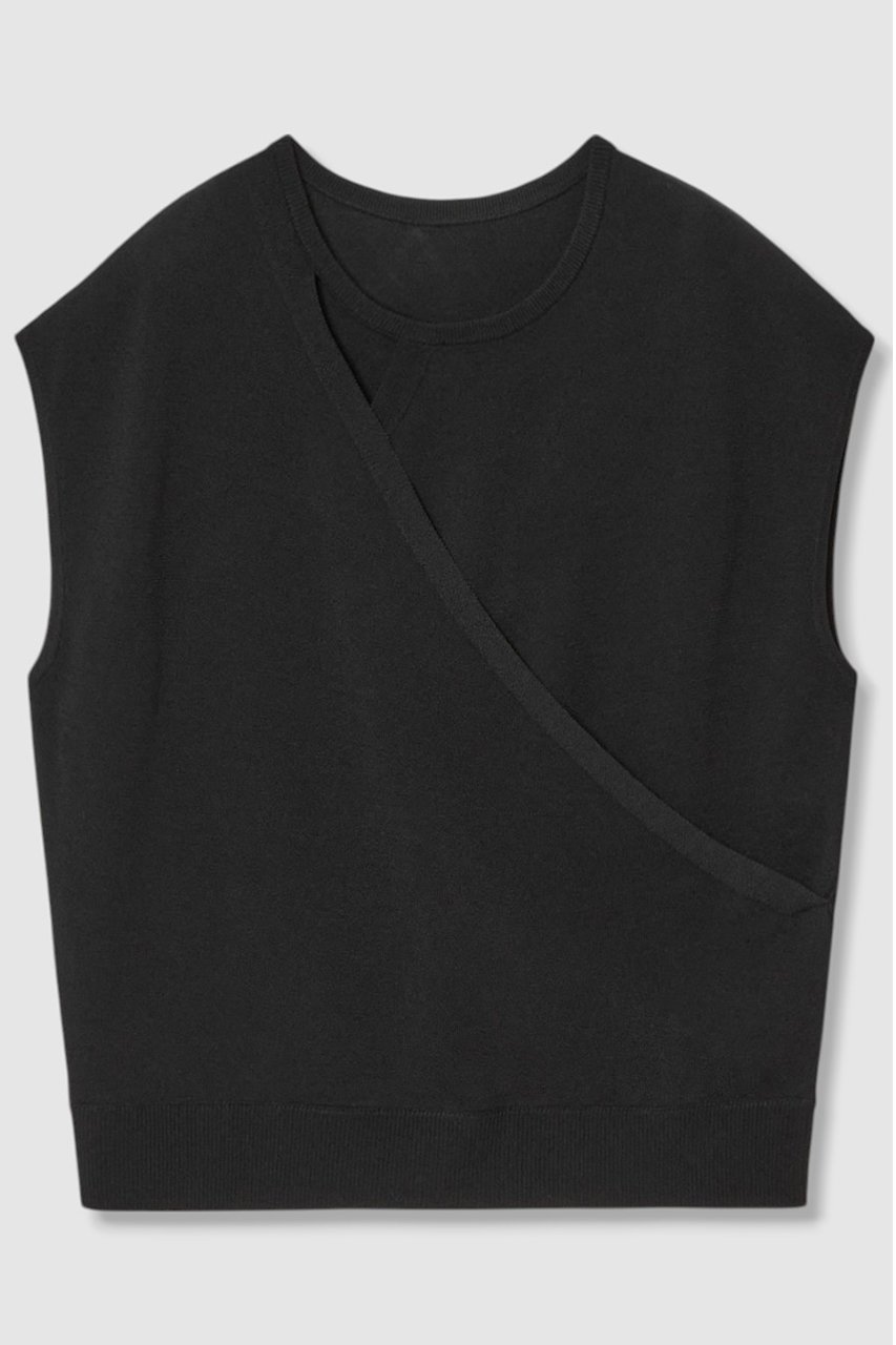 【アナイ/ANAYI】のアシメカシュクールプルオーバー インテリア・キッズ・メンズ・レディースファッション・服の通販 founy(ファニー) 　ファッション　Fashion　レディースファッション　Fashion for Women　トップス・カットソー　Cut & Sew Tops　ニット　Knit Tops & Sweaters　カジュアルプルオーバー・ニットトップス　Pullovers & Knit Tops / Casual Pullovers　アシンメトリー　Asymmetrical Style　インナー　Innerwear　ジャケット　Jacket, Outerwear　スリーブ　Sleeve, Long Sleeve / Short Sleeve　ドロップ　Drop Shoulder, Dropped Style　フレンチ　French, French Style　ボトム　Bottoms, Lower Wear　エレガント 上品　Elegant　再入荷　Restock / Back in Stock　ブラック|ID: prp329100004565370 ipo3291000000035847517