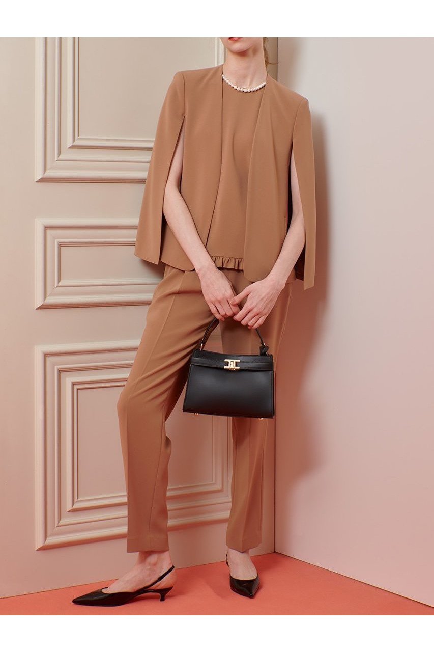 【アルアバイル/allureville】の【LOULOU WILLOUGHBY】ハイバックテーパードパンツ 人気、トレンドファッション・服の通販 founy(ファニー) 　ファッション　Fashion　レディースファッション　WOMEN　パンツ　Pants　バッグ　Bag　おすすめ　Recommend　ジャケット　Jacket　セットアップ　Set Up　メンズ　Mens　定番　Standard　NEW・新作・新着・新入荷　New Arrivals　other-6|ID: prp329100004565372 ipo3291000000032286758
