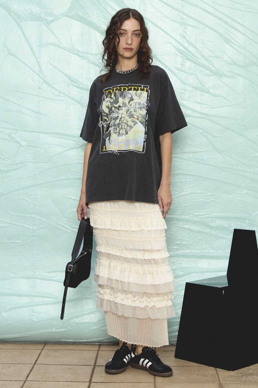 【メゾンスペシャル/MAISON SPECIAL】のTiered Frill Long Tight Skirt/ティアードフリルロングタイトスカート 人気、トレンドファッション・服の通販 founy(ファニー) 　ファッション　Fashion　レディースファッション　WOMEN　スカート　Skirt　ロングスカート　Long Skirt　エレガント 上品　Elegant　ギャザー　Gather　シアー　Sheer　シンプル　Simple　スタイリッシュ　Stylish　ティアード　Tiered　フィット　Fit　プリーツ　Pleats　ロング　Long　NEW・新作・新着・新入荷　New Arrivals　other-6|ID: prp329100004565380 ipo3291000000032286853