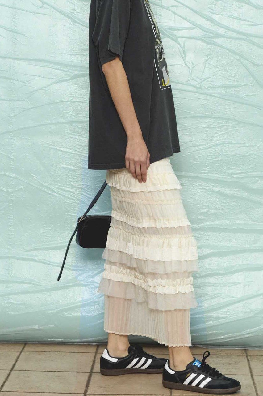 【メゾンスペシャル/MAISON SPECIAL】のTiered Frill Long Tight Skirt/ティアードフリルロングタイトスカート 人気、トレンドファッション・服の通販 founy(ファニー) 　ファッション　Fashion　レディースファッション　WOMEN　スカート　Skirt　ロングスカート　Long Skirt　エレガント 上品　Elegant　ギャザー　Gather　シアー　Sheer　シンプル　Simple　スタイリッシュ　Stylish　ティアード　Tiered　フィット　Fit　プリーツ　Pleats　ロング　Long　NEW・新作・新着・新入荷　New Arrivals　other-8|ID: prp329100004565380 ipo3291000000032286856