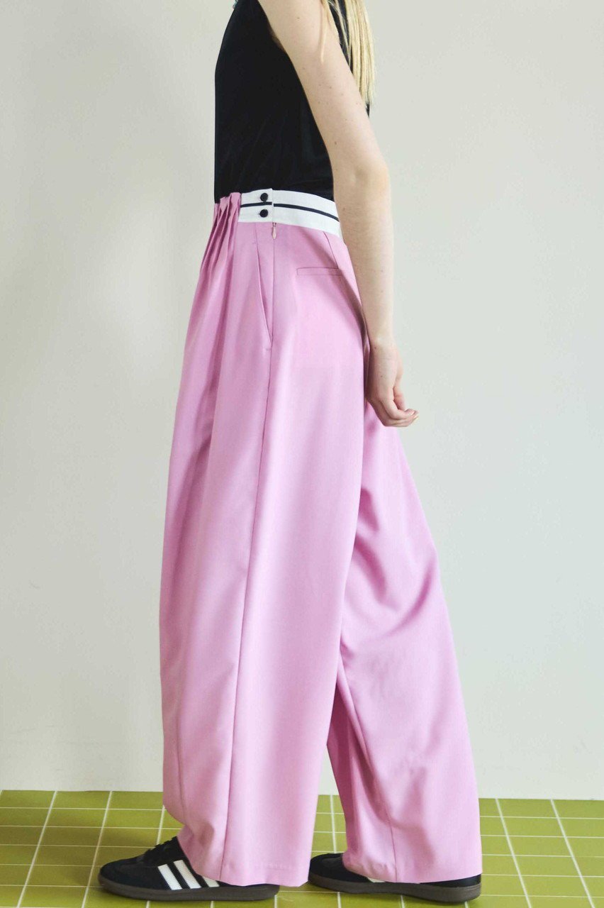 【メゾンスペシャル/MAISON SPECIAL】のPintuck Volume Pants/ピンタックボリュームパンツ 人気、トレンドファッション・服の通販 founy(ファニー) 　ファッション　Fashion　レディースファッション　Fashion for Women　パンツ　Pants & Trousers　ダブル　Double, Double-Breasted　トレンド　Trend, Trending Now　フィット　Fit, Slim Fit　フォルム　Silhouette, Form　フロント　Front, Front Design　リラックス　Relax, Relaxed Fit　ロング　Long, Long-Length　エレガント 上品　Elegant　other-7|ID: prp329100004565383 ipo3291000000035975062