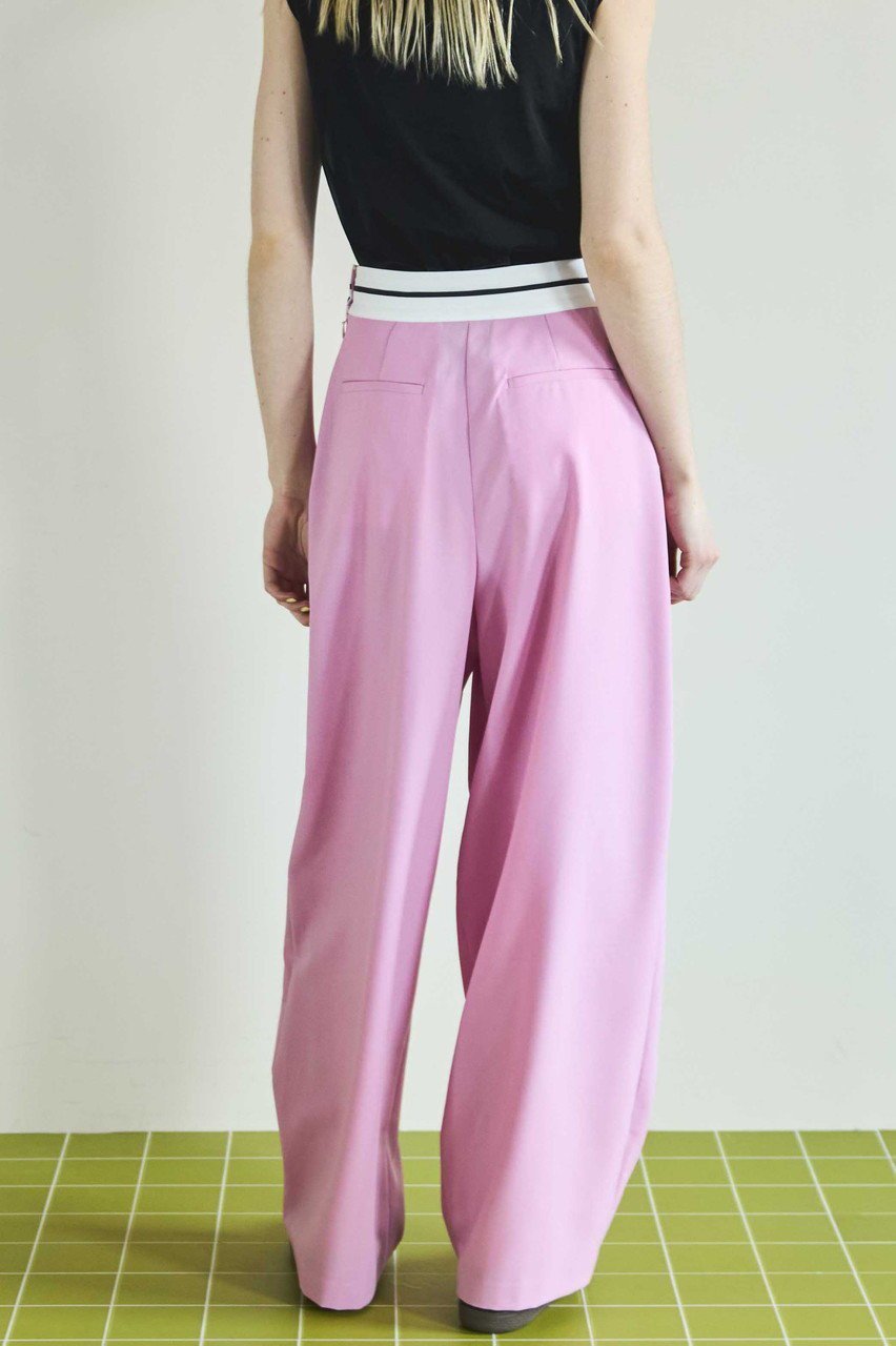 【メゾンスペシャル/MAISON SPECIAL】のPintuck Volume Pants/ピンタックボリュームパンツ 人気、トレンドファッション・服の通販 founy(ファニー) 　ファッション　Fashion　レディースファッション　Fashion for Women　パンツ　Pants & Trousers　ダブル　Double, Double-Breasted　トレンド　Trend, Trending Now　フィット　Fit, Slim Fit　フォルム　Silhouette, Form　フロント　Front, Front Design　リラックス　Relax, Relaxed Fit　ロング　Long, Long-Length　エレガント 上品　Elegant　other-8|ID: prp329100004565383 ipo3291000000035975063