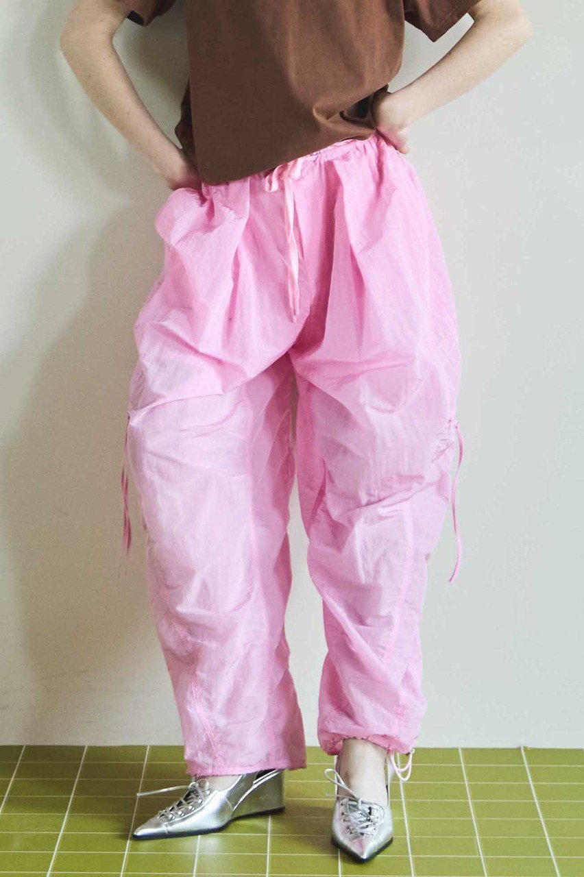 【メゾンスペシャル/MAISON SPECIAL】のSide Zipper Parachute Pants/サイドファスナーパラシュートパンツ 人気、トレンドファッション・服の通販 founy(ファニー) 　ファッション　Fashion　レディースファッション　WOMEN　パンツ　Pants　スポーティ　Sporty　トレンド　Trend　フィット　Fit　ルーズ　Loose　NEW・新作・新着・新入荷　New Arrivals　other-7|ID: prp329100004565390 ipo3291000000032286933
