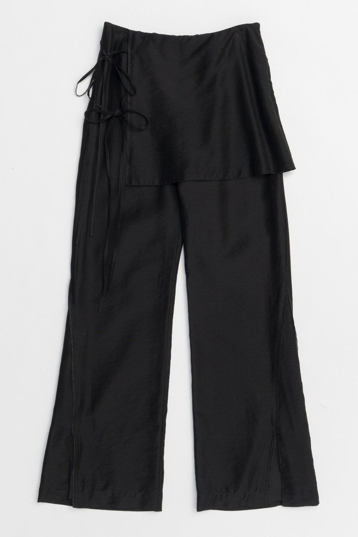 【メゾンスペシャル/MAISON SPECIAL】のSkirt Combination Sheer Pants/スカートコンビシアーパンツ インテリア・キッズ・メンズ・レディースファッション・服の通販 founy(ファニー) https://founy.com/ ファッション Fashion レディースファッション WOMEN スカート Skirt インナー Inner シアー Sheer スタイリッシュ Stylish スリット Slit セットアップ Set Up フレア Flare フロント Front 夏 Summer NEW・新作・新着・新入荷 New Arrivals |ID: prp329100004565393 ipo3291000000032286954