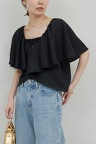 【ガリャルダガランテ/GALLARDAGALANTE】の2WAYラッフルブラウス 人気、トレンドファッション・服の通販 founy(ファニー) ファッション Fashion レディースファッション Fashion for Women トップス・カットソー Cut & Sew Tops シャツ・ブラウス・オフィスカジュアル Elegant Blouses & Button-Ups おすすめ Recommended / Our Picks ショート Short, Short Length スリーブ Sleeve, Long Sleeve / Short Sleeve デコルテ Décolleté, Neckline デニム Denim, Jeans Material フリル Frill, Ruffle 再入荷 Restock / Back in Stock thumbnail ブラック|ID: prp329100004566696 ipo3291000000032811875