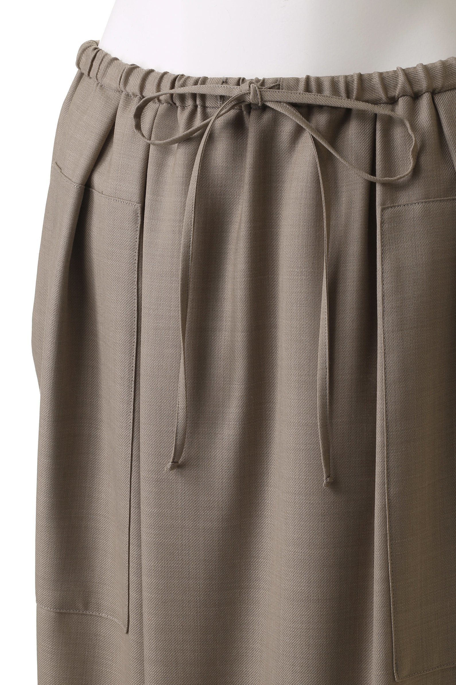 【エブール/ebure】のドライビエラ イージーロングスカート 人気、トレンドファッション・服の通販 founy(ファニー) 　ファッション　Fashion　レディースファッション　Fashion for Women　スカート　Skirts　ロングスカート　Long Skirts / Maxi & Midi Skirts　なめらか　Smooth, Silky Texture　シルク　Silk, 100% Silk　ポケット　Pocket, Pocket Detail　ロング　Long, Long-Length　other-5|ID: prp329100004567702 ipo3291000000036105105