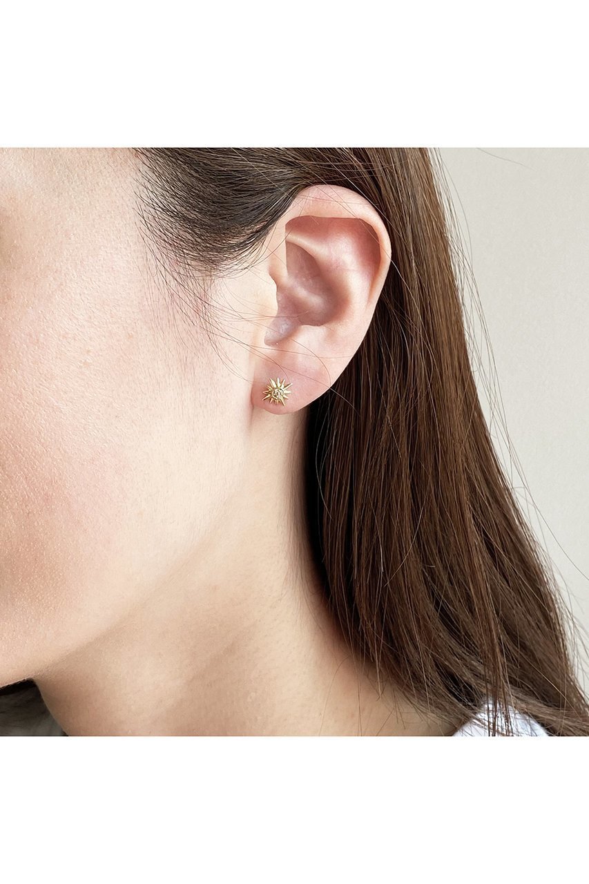 【ビジュードエム/Bijou de M】の太陽のピアス(片耳用) 人気、トレンドファッション・服の通販 founy(ファニー) ファッション Fashion レディースファッション Fashion for Women ジュエリー Jewelry ファッションリング Fashion Rings イヤリング・フープ・ドロップタイプ Hoop, Drop & Clip Earrings イヤリング Earrings モチーフ Motif, Design Theme 人気 Popular, Best Seller 片耳 One-Ear, Single Earring other-2|ID: prp329100004570020 ipo3291000000035450847