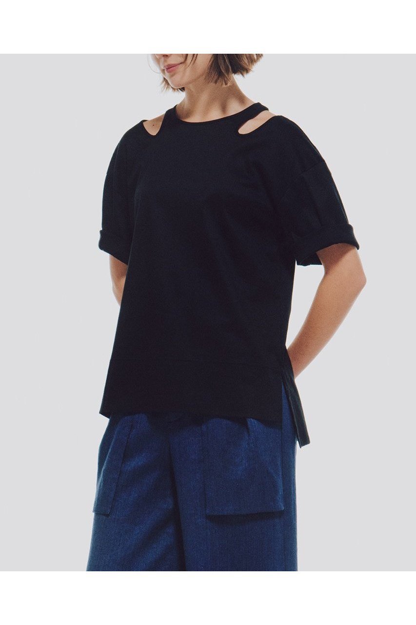 【ルームエイト/Room no.8】のSMOOTH コットン ネックオープントップス 人気、トレンドファッション・服の通販 founy(ファニー) 　ファッション　Fashion　レディースファッション　WOMEN　トップス・カットソー　Tops/Tshirt　シャツ/ブラウス　Shirts/Blouses　ロング / Tシャツ　T-Shirts　カットソー　Cut and Sewn　なめらか　Smooth　インナー　Inner　カッティング　Cutting　ショート　Short　ジャケット　Jacket　スリーブ　Sleeve　NEW・新作・新着・新入荷　New Arrivals　other-6|ID: prp329100004570022 ipo3291000000032334452