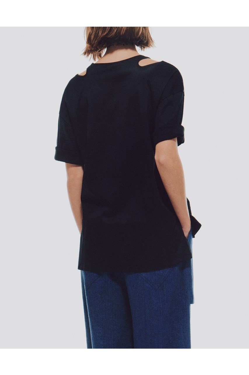 【ルームエイト/Room no.8】のSMOOTH コットン ネックオープントップス 人気、トレンドファッション・服の通販 founy(ファニー) 　ファッション　Fashion　レディースファッション　WOMEN　トップス・カットソー　Tops/Tshirt　シャツ/ブラウス　Shirts/Blouses　ロング / Tシャツ　T-Shirts　カットソー　Cut and Sewn　なめらか　Smooth　インナー　Inner　カッティング　Cutting　ショート　Short　ジャケット　Jacket　スリーブ　Sleeve　NEW・新作・新着・新入荷　New Arrivals　other-8|ID: prp329100004570022 ipo3291000000032334454