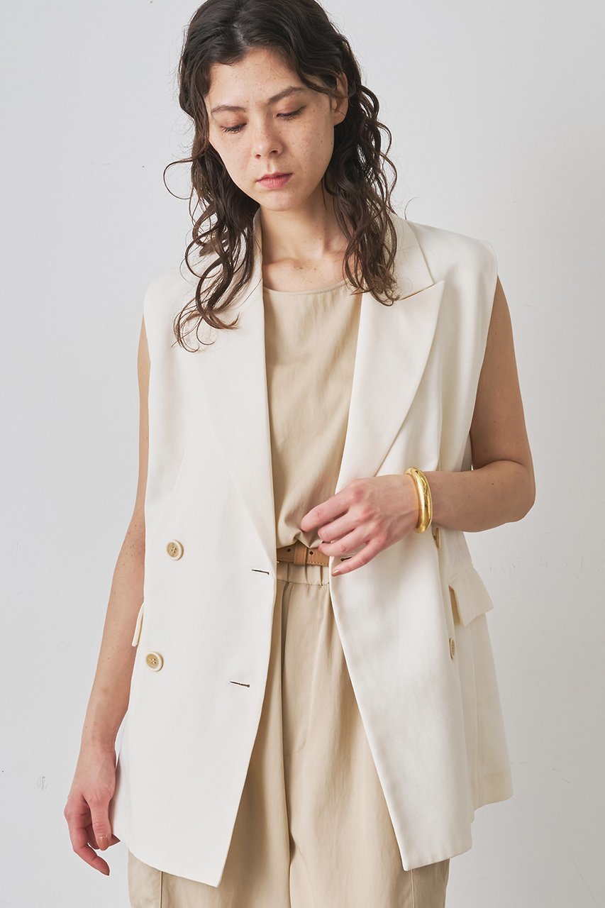 【ウィムガゼット/Whim Gazette】のダックダブルジレ インテリア・キッズ・メンズ・レディースファッション・服の通販 founy(ファニー) 　ファッション　Fashion　レディースファッション　Fashion for Women　アウター　Coat / Outerwear Collection　レディースジャケット・軽アウター　Jackets　おすすめ　Recommended / Our Picks　ジャケット　Jacket, Outerwear　セットアップ　Set-Up, Coordinated Outfit　バランス　Balance, Style Balance　ベスト　Vest, Waistcoat　ボトム　Bottoms, Lower Wear　モダン　Modern, Contemporary　ワーク　Workwear, Utility Style　ヴィンテージ　Vintage Style　オフホワイト|ID: prp329100004570064 ipo3291000000032793558