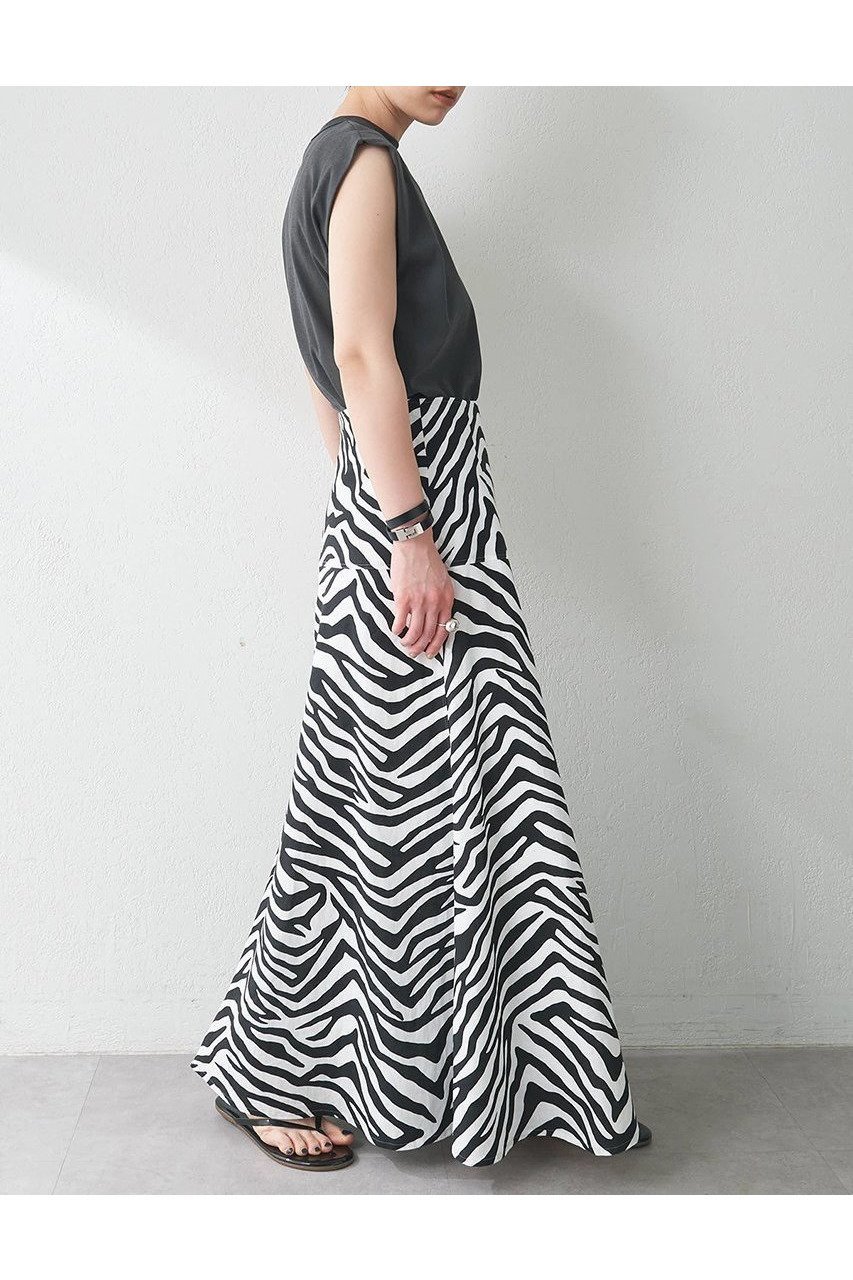 【ウィムガゼット/Whim Gazette】のゼブラ柄フレアスカート 人気、トレンドファッション・服の通販 founy(ファニー) 　ファッション　Fashion　レディースファッション　WOMEN　スカート　Skirt　Aライン/フレアスカート　Flared A-Line Skirts　ロングスカート　Long Skirt　シンプル　Simple　フレア　Flare　プリント　Print　モダン　Modern　リネン　Linen　ロング　Long　NEW・新作・新着・新入荷　New Arrivals　other-4|ID: prp329100004570068 ipo3291000000032334825