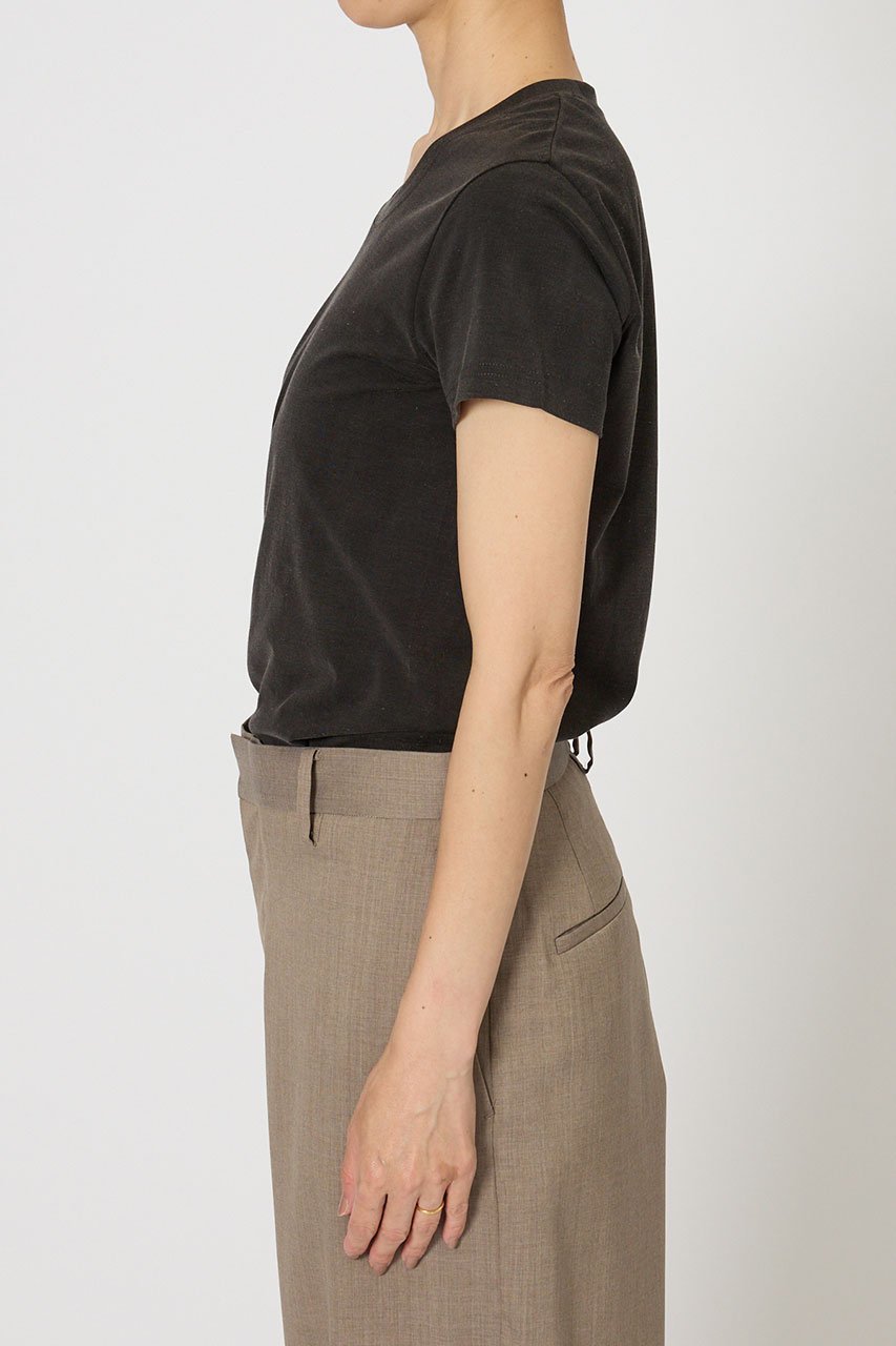 【ブリル/BRILL】のビンテージライククルーネックTシャツ 人気、トレンドファッション・服の通販 founy(ファニー) 　ファッション　Fashion　レディースファッション　Fashion for Women　トップス・カットソー　Cut & Sew Tops　シャツ・ブラウス・オフィスカジュアル　Elegant Blouses & Button-Ups　ロングTシャツ・Tシャツ　Longline T-Shirts & Tees　カットソー・ベーシックTシャツ　Cut-and-Sewn Tops / Stretch Tees & Basics　コンパクト　Compact, Small Size　ショート　Short, Short Length　シンプル　Simple, Minimal　スリーブ　Sleeve, Long Sleeve / Short Sleeve　ラウンド　Round, Round Neck　ワーク　Workwear, Utility Style　ヴィンテージ　Vintage Style　other-8|ID: prp329100004570116 ipo3291000000035379018