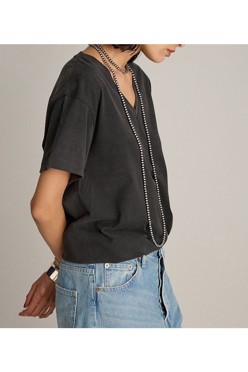 【ブリル/BRILL】のビンテージライクVネックTシャツ 人気、トレンドファッション・服の通販 founy(ファニー) 　ファッション　Fashion　レディースファッション　Fashion for Women　トップス・カットソー　Cut & Sew Tops　シャツ・ブラウス・オフィスカジュアル　Elegant Blouses & Button-Ups　ロングTシャツ・Tシャツ　Longline T-Shirts & Tees　カットソー・ベーシックTシャツ　Cut-and-Sewn Tops / Stretch Tees & Basics　Vネックトップス　V-Neck Tops / V-Cut Neckline Shirts　ショート　Short, Short Length　シンプル　Simple, Minimal　スリーブ　Sleeve, Long Sleeve / Short Sleeve　ワーク　Workwear, Utility Style　ヴィンテージ　Vintage Style　再入荷　Restock / Back in Stock　other-2|ID: prp329100004570117 ipo3291000000032769103