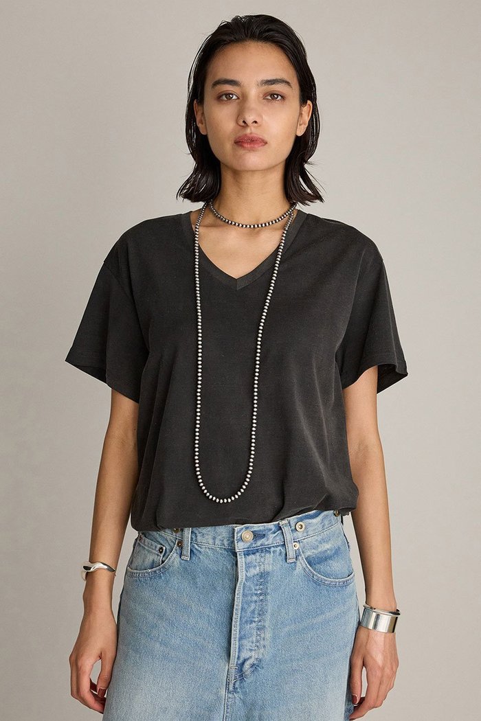 【ブリル/BRILL】のビンテージライクVネックTシャツ インテリア・キッズ・メンズ・レディースファッション・服の通販 founy(ファニー) https://founy.com/ ファッション Fashion レディースファッション Fashion for Women トップス・カットソー Cut & Sew Tops シャツ・ブラウス・オフィスカジュアル Elegant Blouses & Button-Ups ロングTシャツ・Tシャツ Longline T-Shirts & Tees カットソー・ベーシックTシャツ Cut-and-Sewn Tops / Stretch Tees & Basics Vネックトップス V-Neck Tops / V-Cut Neckline Shirts ショート Short, Short Length シンプル Simple, Minimal スリーブ Sleeve, Long Sleeve / Short Sleeve ワーク Workwear, Utility Style ヴィンテージ Vintage Style |ID: prp329100004570117 ipo3291000000035968125