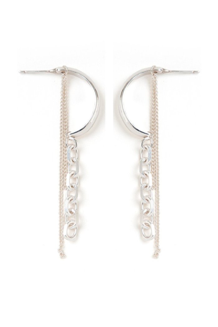 【メゾンドパルス/MAISON DPULSE】のPlate chain ピアス インテリア・キッズ・メンズ・レディースファッション・服の通販 founy(ファニー) https://founy.com/ ファッション Fashion レディースファッション Fashion for Women ジュエリー Jewelry ファッションリング Fashion Rings イヤリング・フープ・ドロップタイプ Hoop, Drop & Clip Earrings イヤリング Earrings チェーン Chain, Chain Strap |ID: prp329100004570132 ipo3291000000035764371