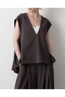 【ヒューエルミュージアム/hueLe Museum】の【STUMBLY】Back Peplum Gilet 人気、トレンドファッション・服の通販 founy(ファニー) ファッション Fashion レディースファッション WOMEN アウター Coat Outerwear トップス・カットソー Tops/Tshirt シャツ/ブラウス Shirts/Blouses ベスト/ジレ Gilets/Vests ジャージ Jersey スリーブ Sleeve フレア Flare フロント Front ペプラム Peplum ロング Long 切替 Switching 定番 Standard |ID:prp329100004570160
