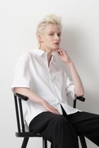 【ヒューエルミュージアム/hueLe Museum】の【STUMBLY】Half Sleeve Shirt 人気、トレンドファッション・服の通販 founy(ファニー) ファッション Fashion レディースファッション Fashion for Women トップス・カットソー Cut & Sew Tops シャツ・ブラウス・オフィスカジュアル Elegant Blouses & Button-Ups ショート Short, Short Length シンプル Simple, Minimal スリーブ Sleeve, Long Sleeve / Short Sleeve タイプライター Typewriter Fabric, Crisp Cotton thumbnail ホワイト|ID: prp329100004570163 ipo3291000000035559749