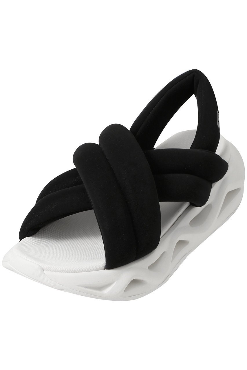 【スティーブマデン/STEVE MADDEN】のHURDLE 2 クロスベルトクッションサンダル インテリア・キッズ・メンズ・レディースファッション・服の通販 founy(ファニー) 　ファッション　Fashion　レディースファッション　Fashion for Women　ベルト&ウエストマーク　Belts & Waist Accessories　サンダル　Sandals, Summer Shoes　フォルム　Silhouette, Form　フロント　Front, Front Design　ブラック/ホワイト|ID: prp329100004571532 ipo3291000000035058891