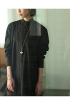thumbnail other-3