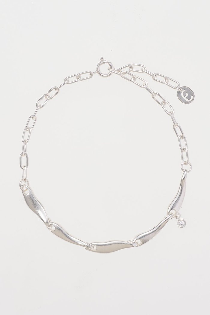 【エネイ/ENEY】の【FLOW】 SV925 チェーンブレスレット インテリア・キッズ・メンズ・レディースファッション・服の通販 founy(ファニー) https://founy.com/ ファッション Fashion レディースファッション Fashion for Women ジュエリー Jewelry チェーン＆カフブレスレット Cuff & Chain Bracelets バングル・カフブレスレット Bangles & Cuff Bracelets コレクション Collection, Seasonal Line ダイヤモンド Diamond, Brilliant Cut チェーン Chain, Chain Strap ブレスレット Bracelet, Wristband モチーフ Motif, Design Theme |ID: prp329100004571564 ipo3291000000035790017