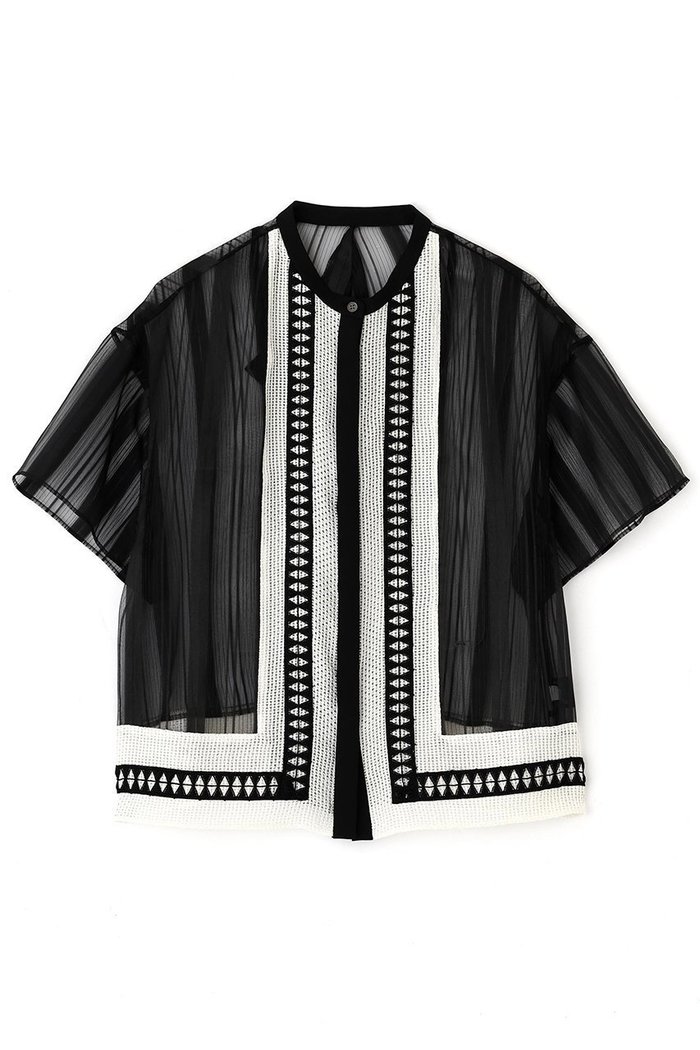 【アドーア/ADORE】のシアーストライプブラウス インテリア・キッズ・メンズ・レディースファッション・服の通販 founy(ファニー) https://founy.com/ ファッション Fashion レディースファッション Fashion for Women トップス・カットソー Cut & Sew Tops シャツ・ブラウス・オフィスカジュアル Elegant Blouses & Button-Ups シアー Sheer, See-Through ショート Short, Short Length ストライプ Stripe, Striped Pattern スリーブ Sleeve, Long Sleeve / Short Sleeve フロント Front, Front Design ブライト Bright, Shiny レース Lace, Lace Fabric 半袖 Short Sleeve, Half Sleeve |ID: prp329100004571584 ipo3291000000035923104