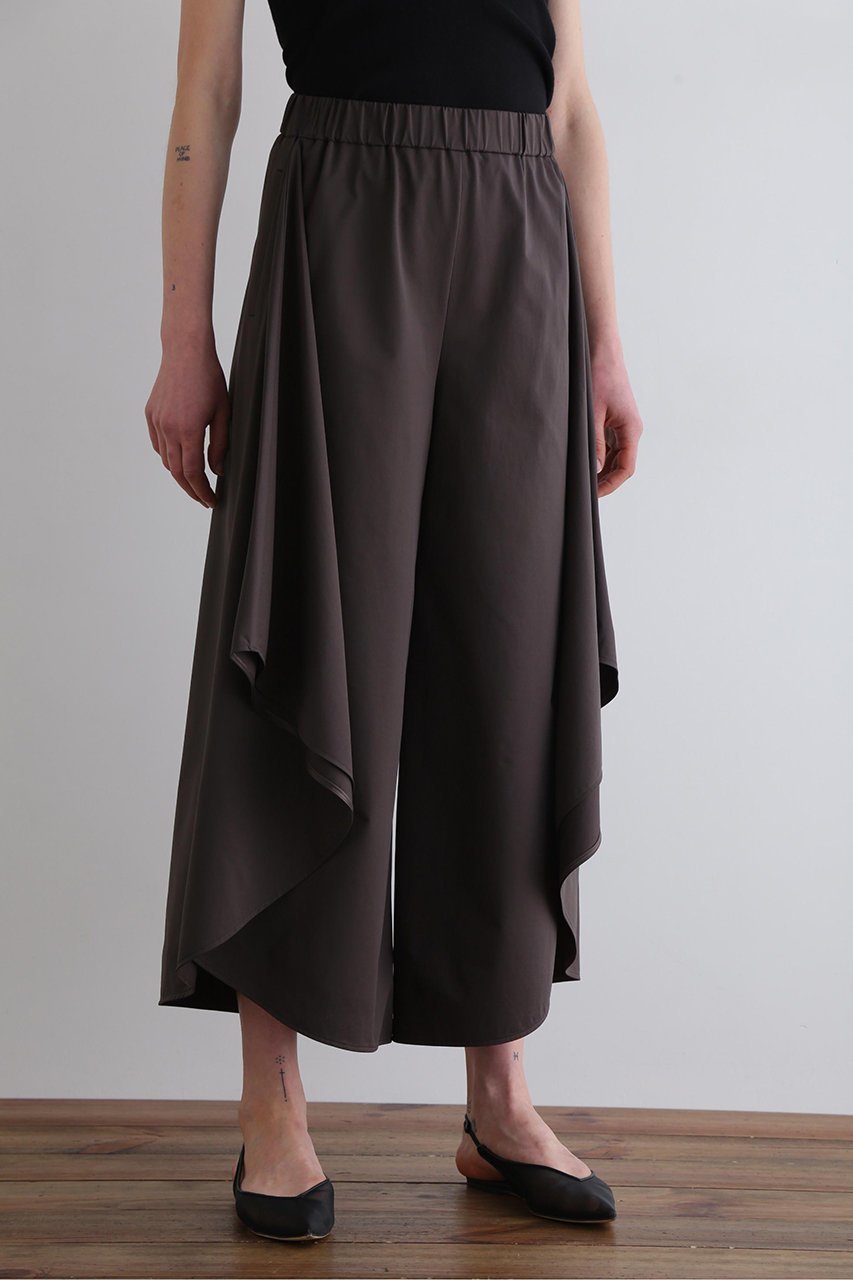 【ル フィル/LE PHIL】のテックスブリッドハイゲージパンツ 人気、トレンドファッション・服の通販 founy(ファニー) 　ファッション　Fashion　レディースファッション　Fashion for Women　パンツ　Pants & Trousers　おすすめ　Recommended / Our Picks　エレガント 上品　Elegant　ストレッチ　Stretch, Stretchy Fabric　ドレープ　Drape, Draping Fabric　ラッフル　Ruffle, Frill　other-5|ID: prp329100004571636 ipo3291000000036640711