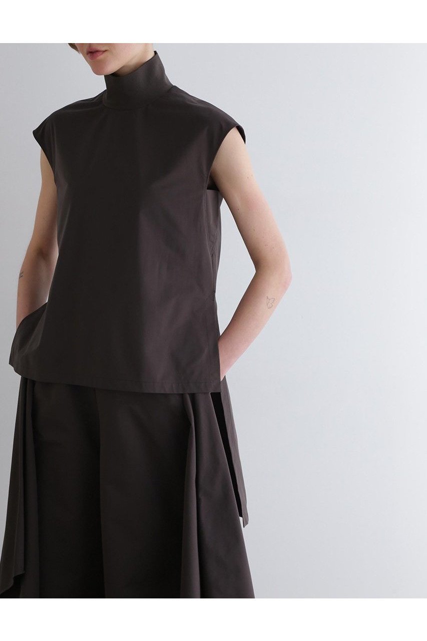 【ル フィル/LE PHIL】のテックスブリッドハイゲージブラウス 人気、トレンドファッション・服の通販 founy(ファニー) 　ファッション　Fashion　レディースファッション　WOMEN　トップス・カットソー　Tops/Tshirt　キャミソール / ノースリーブ　No Sleeves　シャツ/ブラウス　Shirts/Blouses　おすすめ　Recommend　カッティング　Cutting　シンプル　Simple　ジャージ　Jersey　セットアップ　Set Up　ノースリーブ　No Sleeve　再入荷　Restock/Back In Stock/Re Arrival　other-2|ID: prp329100004571669 ipo3291000000032348420