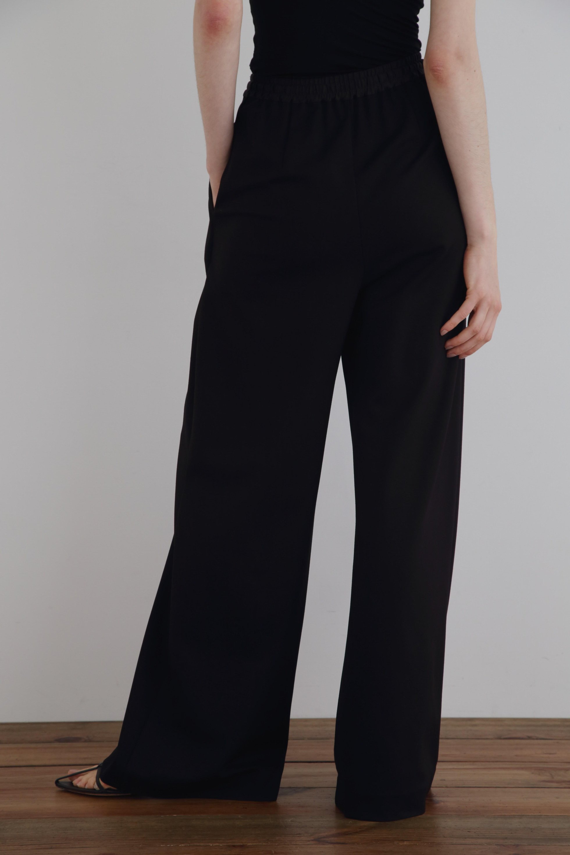 【ル フィル/LE PHIL】のヴィスポンチワイドパンツ 人気、トレンドファッション・服の通販 founy(ファニー) 　ファッション　Fashion　レディースファッション　Fashion for Women　パンツ　Pants & Trousers　ストレッチ　Stretch, Stretchy Fabric　ビッグ　Big, Oversized　ワイド　Wide, Wide Fit　other-6|ID: prp329100004571670 ipo3291000000036825438