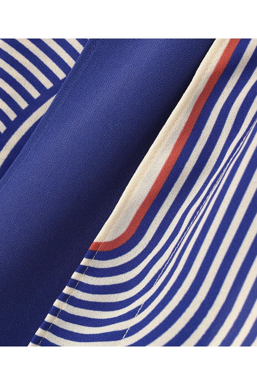 【アドーア/ADORE】のメイズプリントスカート 人気、トレンドファッション・服の通販 founy(ファニー) 　ファッション　Fashion　レディースファッション　Fashion for Women　スカート　Skirts　ロングスカート　Long Skirts / Maxi & Midi Skirts　スカーフ　Scarf, Neckwear　フォルム　Silhouette, Form　プリント　Print, Printed Pattern　モチーフ　Motif, Design Theme　ロング　Long, Long-Length　再入荷　Restock / Back in Stock　無地　Plain, Solid Color　other-2|ID: prp329100004572975 ipo3291000000034990214