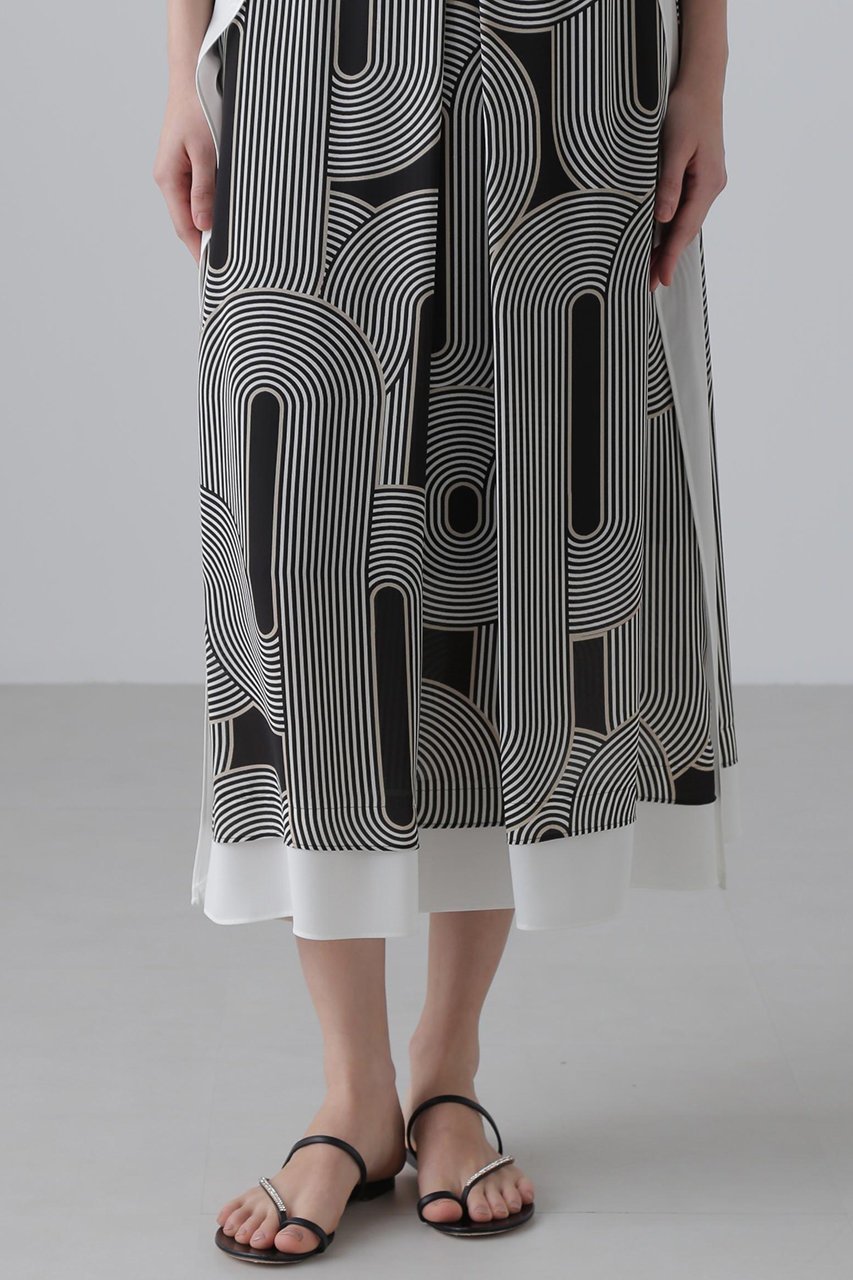 【アドーア/ADORE】のメイズプリントスカート 人気、トレンドファッション・服の通販 founy(ファニー) 　ファッション　Fashion　レディースファッション　Fashion for Women　スカート　Skirts　ロングスカート　Long Skirts / Maxi & Midi Skirts　スカーフ　Scarf, Neckwear　フォルム　Silhouette, Form　プリント　Print, Printed Pattern　モチーフ　Motif, Design Theme　ロング　Long, Long-Length　再入荷　Restock / Back in Stock　無地　Plain, Solid Color　other-8|ID: prp329100004572975 ipo3291000000035332378