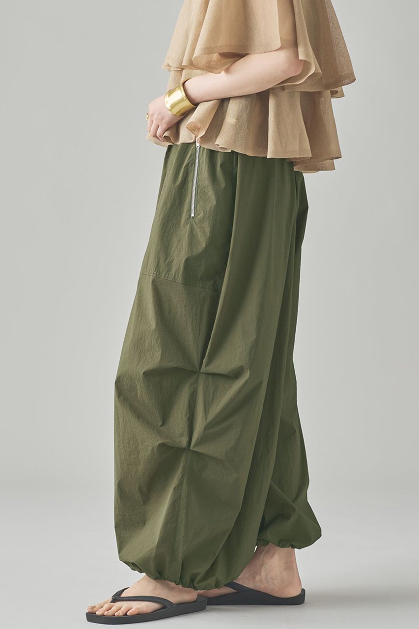 【カレンソロジー/Curensology】のドライナイロンカーゴパンツ 人気、トレンドファッション・服の通販 founy(ファニー) 　ファッション　Fashion　レディースファッション　Fashion for Women　パンツ　Pants & Trousers　カーゴパンツ　Cargo Pants, Utility Pants　タフタ　Taffeta, Structured Fabric　ドローコード　Drawcord, Drawstring Cord　ビッグ　Big, Oversized　フィット　Fit, Slim Fit　ポケット　Pocket, Pocket Detail　リラックス　Relax, Relaxed Fit　other-2|ID: prp329100004572994 ipo3291000000036065258