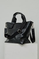 【ガリャルダガランテ/GALLARDAGALANTE】の【2.718】パテントMIDIトート 人気、トレンドファッション・服の通販 founy(ファニー) ファッション Fashion レディースファッション WOMEN バッグ Bag おすすめ Recommend コンパクト Compact ショルダー Shoulder シンプル Simple ポケット Pocket NEW・新作・新着・新入荷 New Arrivals |ID:prp329100004573005