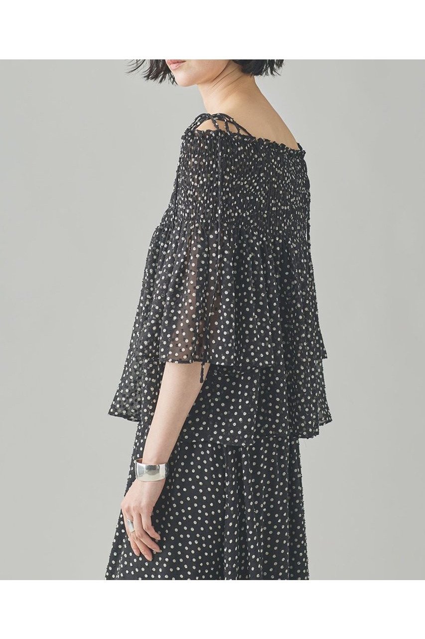 【カレンソロジー/Curensology】のドットジャガードブラウス 人気、トレンドファッション・服の通販 founy(ファニー) 　ファッション　Fashion　レディースファッション　WOMEN　トップス・カットソー　Tops/Tshirt　シャツ/ブラウス　Shirts/Blouses　おすすめ　Recommend　カーゴパンツ　Cargo Pants　キャミソール　Camisole　シフォン　Chiffon　ショート　Short　ジャカード　Jacquard　スリーブ　Sleeve　セットアップ　Set Up　デニム　Denim　プリント　Print　夏　Summer　NEW・新作・新着・新入荷　New Arrivals　日本製　Made In Japan　水玉　Polka Dots　other-2|ID: prp329100004573028 ipo3291000000032363410