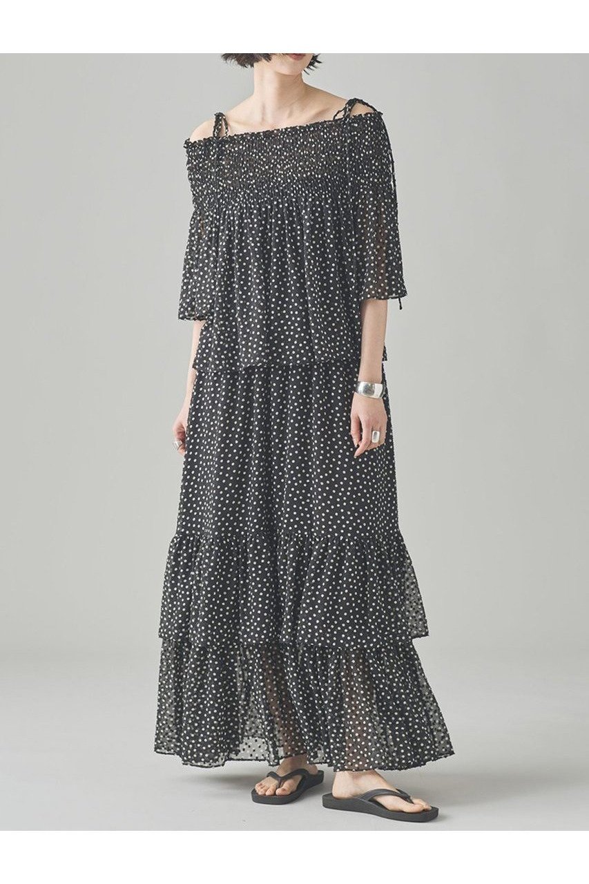【カレンソロジー/Curensology】のドットジャガードブラウス 人気、トレンドファッション・服の通販 founy(ファニー) 　ファッション　Fashion　レディースファッション　WOMEN　トップス・カットソー　Tops/Tshirt　シャツ/ブラウス　Shirts/Blouses　おすすめ　Recommend　カーゴパンツ　Cargo Pants　キャミソール　Camisole　シフォン　Chiffon　ショート　Short　ジャカード　Jacquard　スリーブ　Sleeve　セットアップ　Set Up　デニム　Denim　プリント　Print　夏　Summer　NEW・新作・新着・新入荷　New Arrivals　日本製　Made In Japan　水玉　Polka Dots　other-4|ID: prp329100004573028 ipo3291000000032363412
