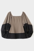 【ル フィル/LE PHIL】のSOLOTEXブロード配色ボリュームスリーブブラウス 人気、トレンドファッション・服の通販 founy(ファニー) ファッション Fashion レディースファッション WOMEN トップス・カットソー Tops/Tshirt シャツ/ブラウス Shirts/Blouses ボリュームスリーブ / フリル袖 Volume Sleeve おすすめ Recommend オフショルダー Off Shoulder スリーブ Sleeve バランス Balance ビッグ Big フェミニン Feminine ブロード Broad ロング Long 定番 Standard thumbnail ブラウン|ID: prp329100004573899 ipo3291000000032376268
