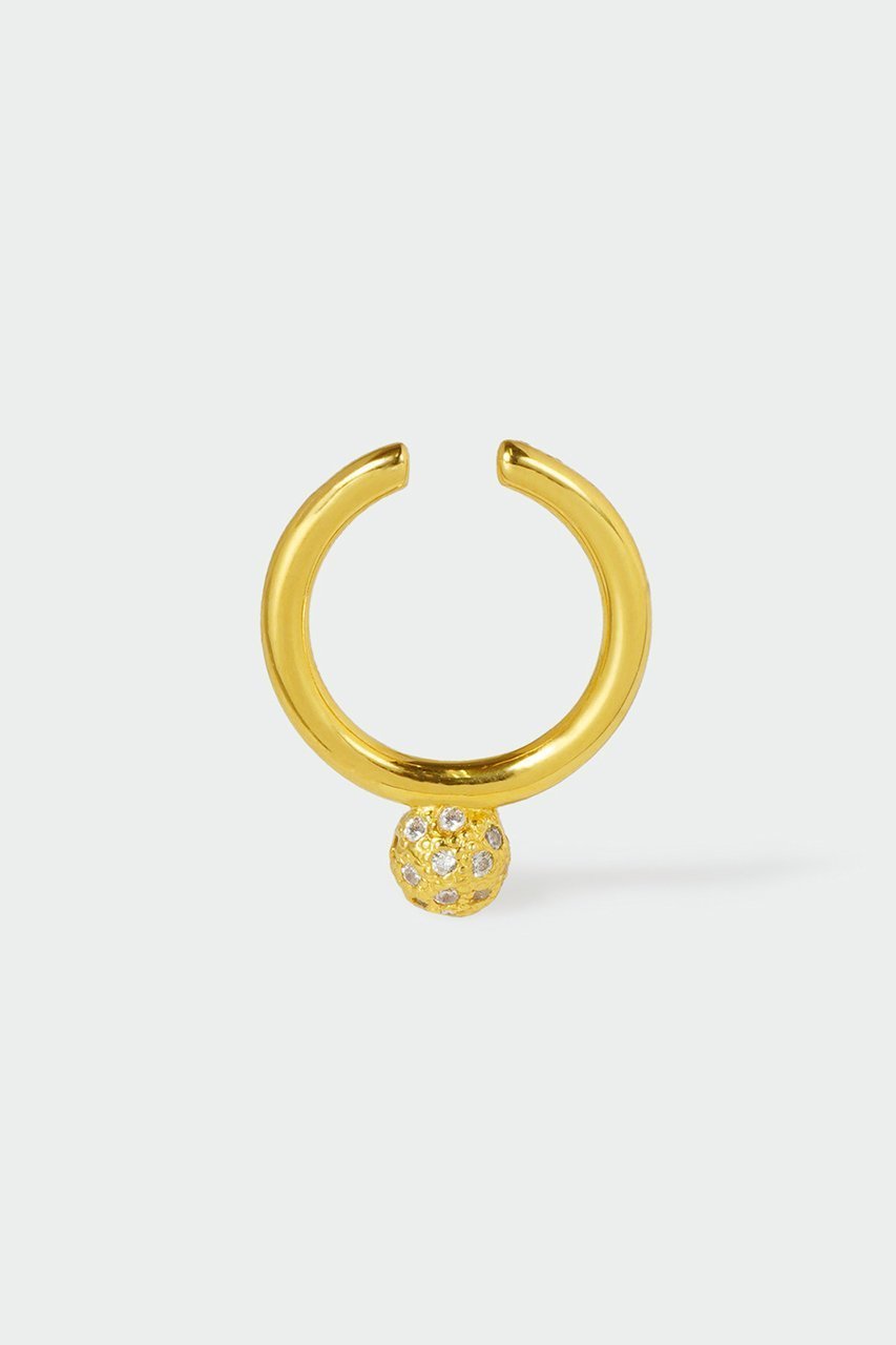 【アヤミ ジュエリー/AYAMI jewelry】のTiny Pave Ball イヤーカフ(片耳用) インテリア・キッズ・メンズ・レディースファッション・服の通販 founy(ファニー) 　ファッション　Fashion　レディースファッション　WOMEN　ジュエリー　Jewelry　リング　Rings　イヤリング　Earrings　おすすめ　Recommend　イヤリング　Earrings　イヤーカフ　Ear Cuff　ギフト プレゼント　Gift Present　トレンド　Trend　エレガント 上品　Elegant　NEW・新作・新着・新入荷　New Arrivals　片耳　One Ear　ゴールド|ID: prp329100004576615 ipo3291000000032412469