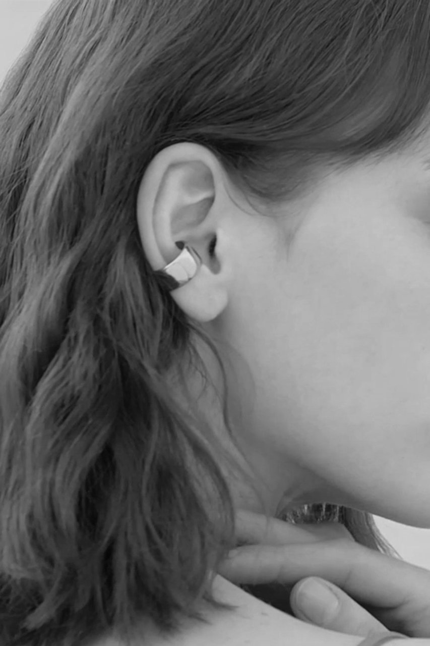 【サラース/SARARTH】のGLEAM HOOP イヤーカフII(片耳用) 人気、トレンドファッション・服の通販 founy(ファニー) 　ファッション　Fashion　レディースファッション　WOMEN　ジュエリー　Jewelry　リング　Rings　イヤリング　Earrings　イヤリング　Earrings　イヤーカフ　Ear Cuff　コレクション　Collection　フォルム　Form　NEW・新作・新着・新入荷　New Arrivals　片耳　One Ear　other-2|ID: prp329100004576697 ipo3291000000032413060