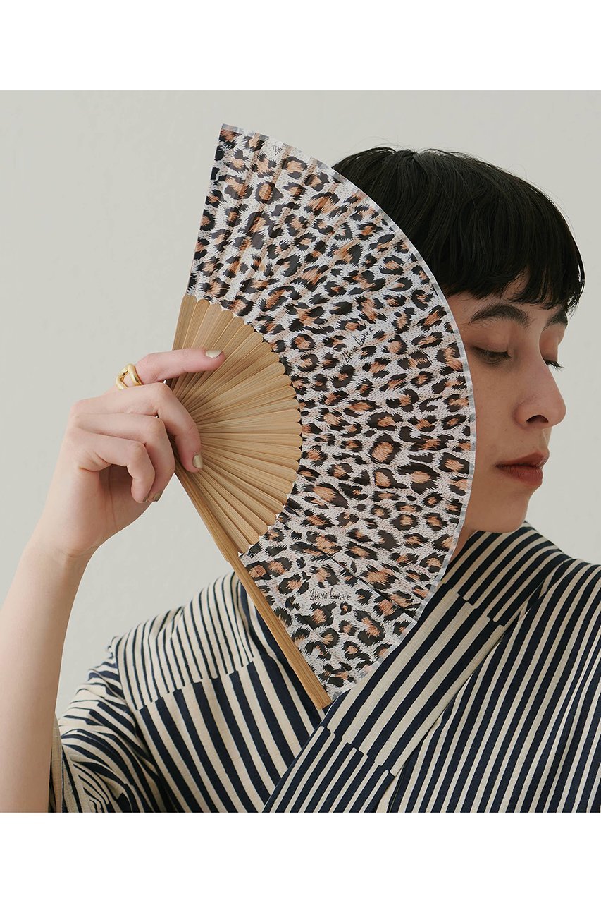 【ウィムガゼット/Whim Gazette】のレオパード扇子 人気、トレンドファッション・服の通販 founy(ファニー) 　ファッション　Fashion　レディースファッション　WOMEN　傘 / レイングッズ　Umbrellas/Rainwear　サマー　Summer　ハンカチ　Handkerchief　リゾート　Resort　レオパード　Leopard　傘　Umbrella　NEW・新作・新着・新入荷　New Arrivals　時計　Clock　other-2|ID: prp329100004576700 ipo3291000000032413079