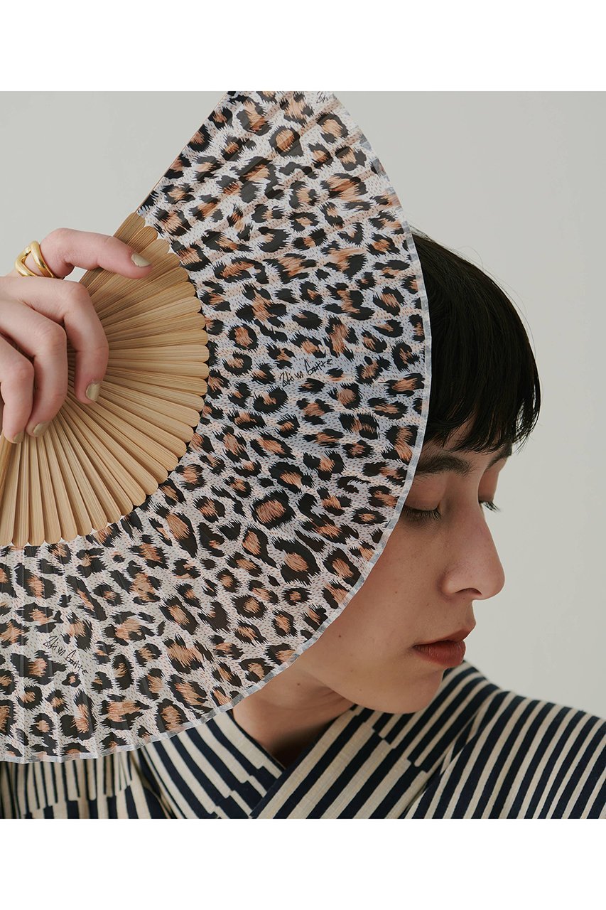 【ウィムガゼット/Whim Gazette】のレオパード扇子 人気、トレンドファッション・服の通販 founy(ファニー) 　ファッション　Fashion　レディースファッション　WOMEN　傘 / レイングッズ　Umbrellas/Rainwear　サマー　Summer　ハンカチ　Handkerchief　リゾート　Resort　レオパード　Leopard　傘　Umbrella　NEW・新作・新着・新入荷　New Arrivals　時計　Clock　other-6|ID: prp329100004576700 ipo3291000000032413083