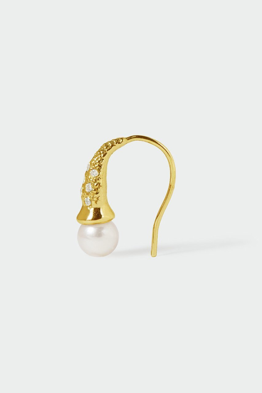 【アヤミ ジュエリー/AYAMI jewelry】のBloomdrop Pearl ピアス 人気、トレンドファッション・服の通販 founy(ファニー) 　ファッション　Fashion　レディースファッション　WOMEN　ジュエリー　Jewelry　リング　Rings　イヤリング　Earrings　イヤリング　Earrings　クール　Cool　シンプル　Simple　スタイリッシュ　Stylish　パール　Pearl　フォルム　Form　NEW・新作・新着・新入荷　New Arrivals　other-3|ID: prp329100004576702 ipo3291000000032413096