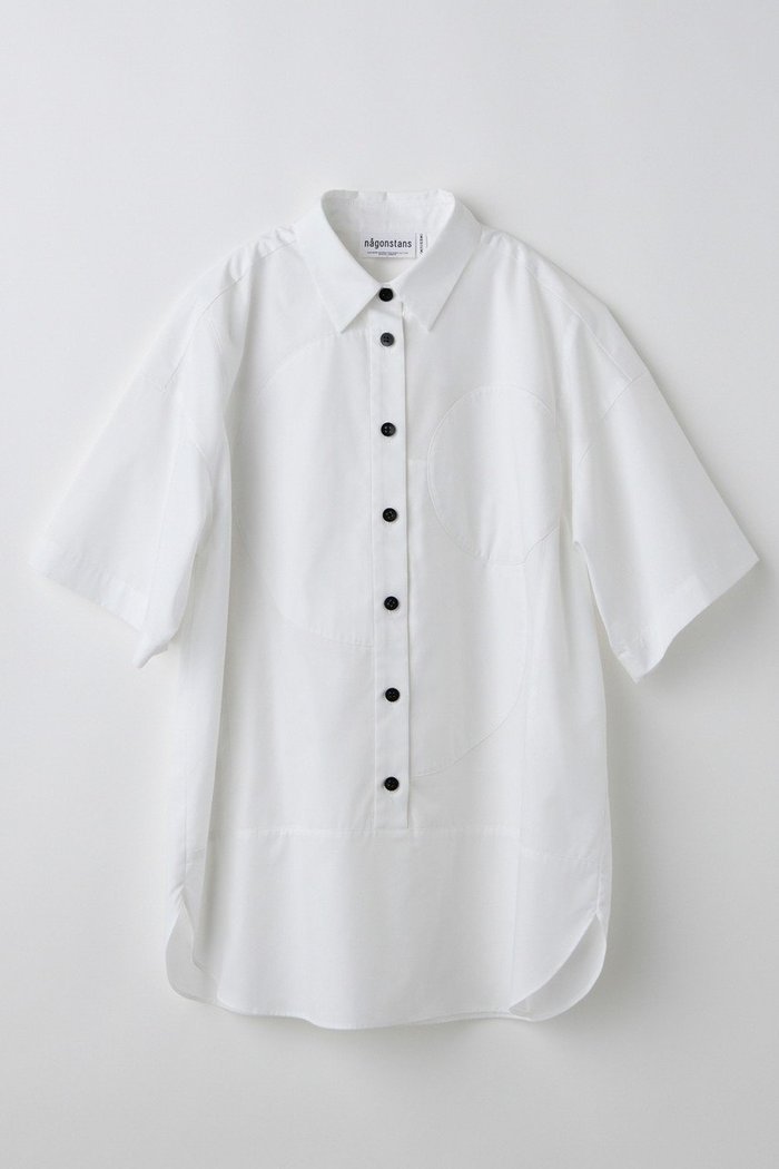 【ナゴンスタンス/nagonstans】のT/Cブロード ドットモチーフSH/シャツ インテリア・キッズ・メンズ・レディースファッション・服の通販 founy(ファニー) https://founy.com/ ファッション Fashion レディースファッション Fashion for Women トップス・カットソー Cut & Sew Tops シャツ・ブラウス・オフィスカジュアル Elegant Blouses & Button-Ups ショート Short, Short Length スリーブ Sleeve, Long Sleeve / Short Sleeve ドット Polka Dot, Dot Pattern ブロード Broadcloth, Fine Cotton ポケット Pocket, Pocket Detail モチーフ Motif, Design Theme ワンポイント One Point, Statement Accent 再入荷 Restock / Back in Stock |ID: prp329100004577591 ipo3291000000032423446
