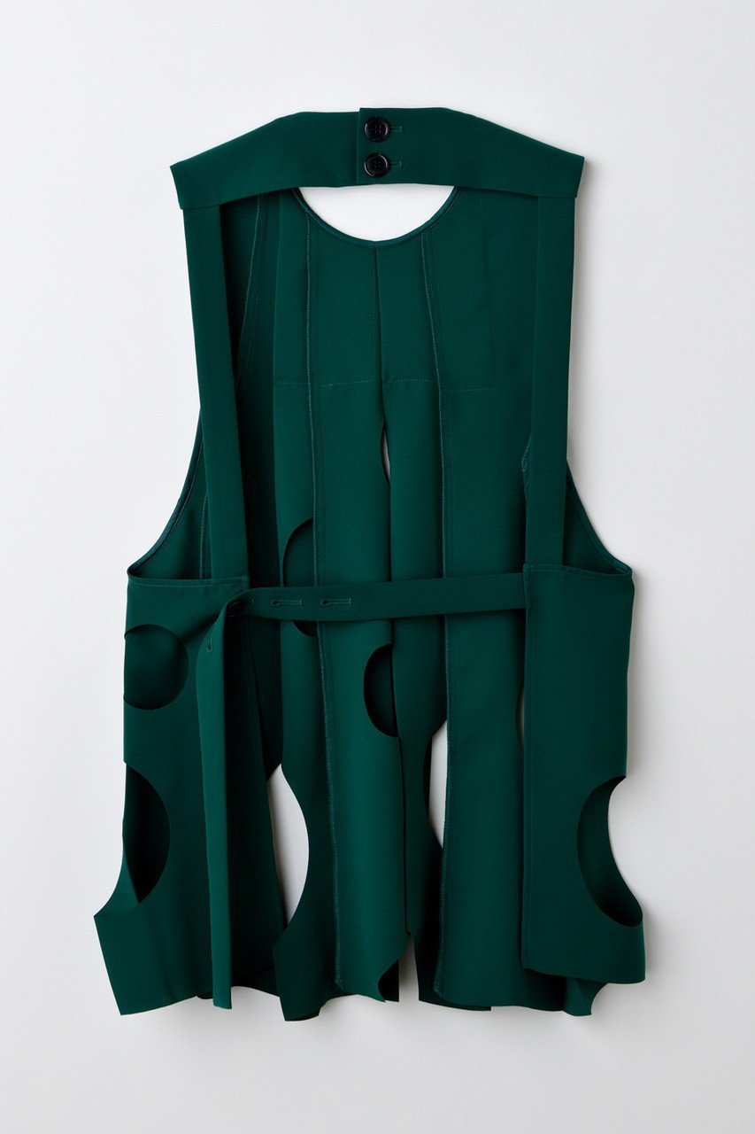 【エンフォルド/ENFOLD】のTONE-HOLE VEST/ベスト 人気、トレンドファッション・服の通販 founy(ファニー) 　ファッション　Fashion　レディースファッション　Ladies' Fashion Online　アウター　Coat Outerwear　ジャケット　Jackets　インナー　Inner　ジャケット　Jacket　プリーツ　Pleats　ベスト　Vest　モチーフ　Motif　今季　This Season　再入荷　Restock/Back In Stock/Re Arrival　other-2|ID: prp329100004577595 ipo3291000000032423468