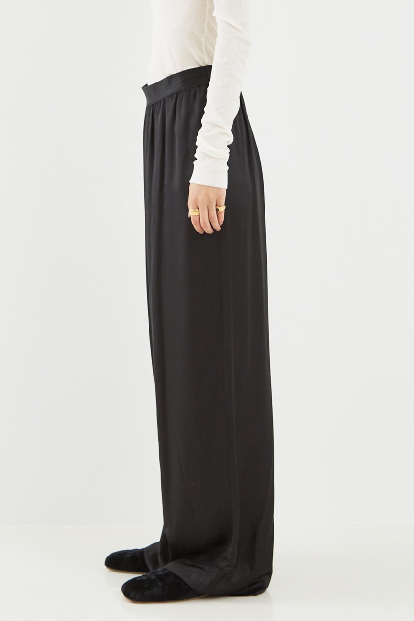 【ザ ストア バイ シー/THE STORE by C】のフェミニンパンツ 人気、トレンドファッション・服の通販 founy(ファニー) 　ファッション　Fashion　レディースファッション　Fashion for Women　パンツ　Pants & Trousers　とろみ　Fluid, Flowy Fabric　なめらか　Smooth, Silky Texture　ギャザー　Gathered, Ruffled　サテン　Satin, Glossy Fabric　シルク　Silk, 100% Silk　フェミニン　Feminine, Girly　other-6|ID: prp329100004577611 ipo3291000000035692597