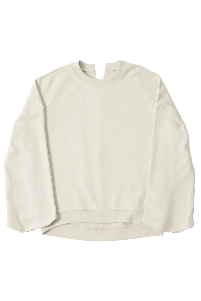 【ザ ストア バイ シー/THE STORE by C】のオーバーサイジングスウェット インテリア・キッズ・メンズ・レディースファッション・服の通販 founy(ファニー) https://founy.com/ ファッション Fashion レディースファッション Fashion for Women トップス・カットソー Cut & Sew Tops シャツ・ブラウス・オフィスカジュアル Elegant Blouses & Button-Ups レディースパーカー・カジュアルフーディー Casual Hoodies & Sweatshirts ロングTシャツ・Tシャツ Longline T-Shirts & Tees スウェット・クルーネックトップス Sweatshirts & Crewnecks / Relaxed Fit Sweat Tops カットソー・ベーシックTシャツ Cut-and-Sewn Tops / Stretch Tees & Basics おすすめ Recommended / Our Picks カットオフ Cut-Off Design タンク Tank Top, Sleeveless Top タートル Turtleneck, Turtle Collar チューブ Tube, Tube Top 夏 Summer 秋 Autumn |ID: prp329100004577667 ipo3291000000032894627