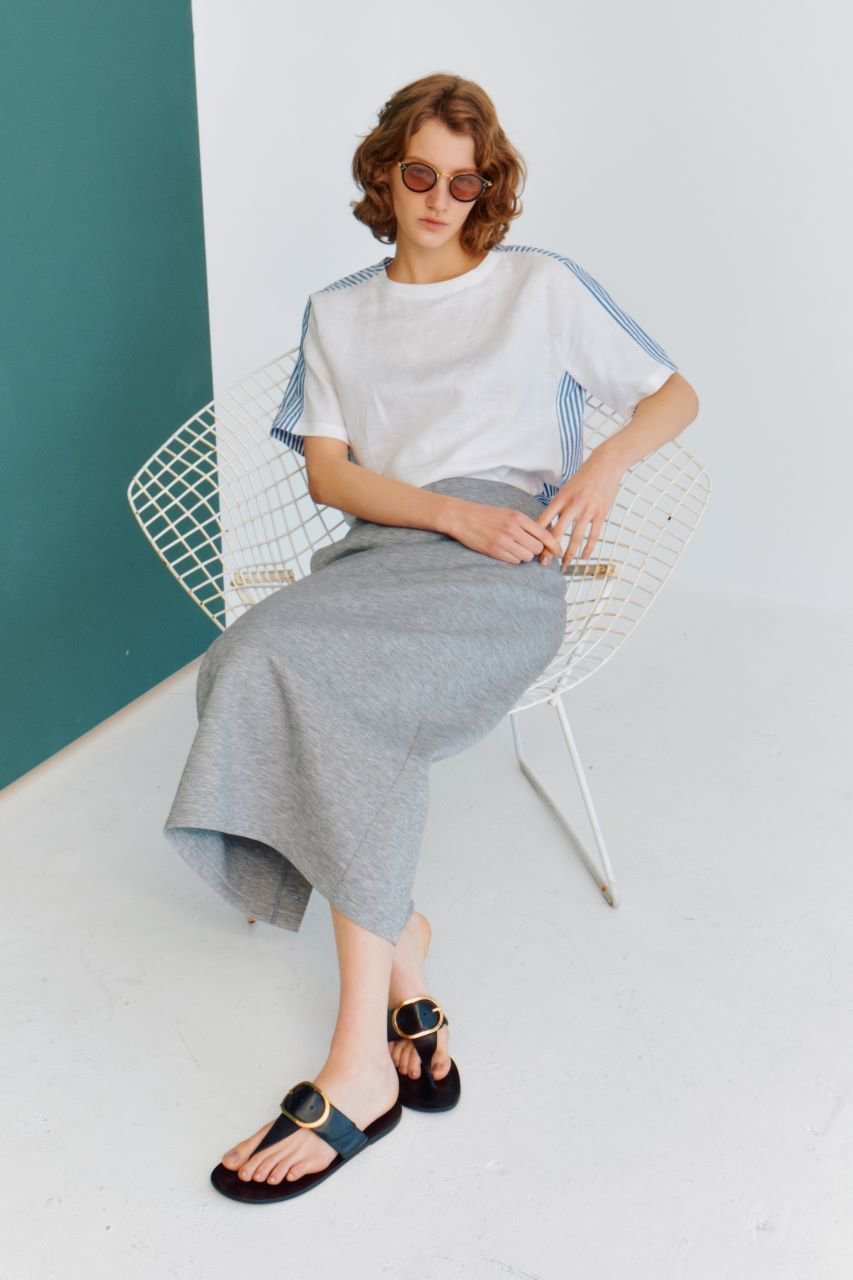 【ルームエイト/Room no.8】のAIRジャージ バック ボタン タイトスカート 人気、トレンドファッション・服の通販 founy(ファニー) 　ファッション　Fashion　レディースファッション　WOMEN　スカート　Skirt　ロングスカート　Long Skirt　バッグ　Bag　なめらか　Smooth　シンプル　Simple　ジャージ　Jersey　スリット　Slit　タイトスカート　Tight Skirt　ロング　Long　エレガント 上品　Elegant　再入荷　Restock/Back In Stock/Re Arrival　other-6|ID: prp329100004577673 ipo3291000000032424045