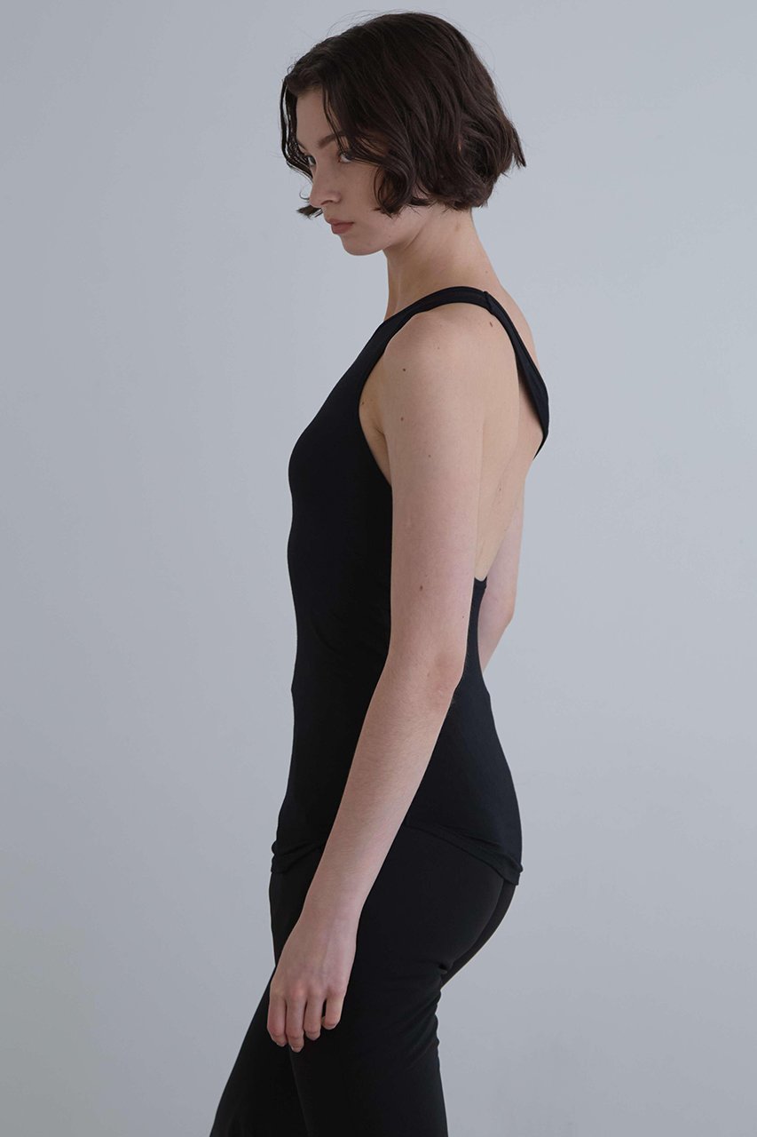 【ル フィル/LE PHIL】のカップインワンショルダートップ 人気、トレンドファッション・服の通販 founy(ファニー) 　ファッション　Fashion　レディースファッション　WOMEN　トップス・カットソー　Tops/Tshirt　キャミソール / ノースリーブ　No Sleeves　シャツ/ブラウス　Shirts/Blouses　ロング / Tシャツ　T-Shirts　カットソー　Cut and Sewn　おすすめ　Recommend　カッティング　Cutting　キャミソール　Camisole　シアー　Sheer　ストレッチ　Stretch　タンク　Tank　フィット　Fit　other-3|ID: prp329100004577778 ipo3291000000032424861