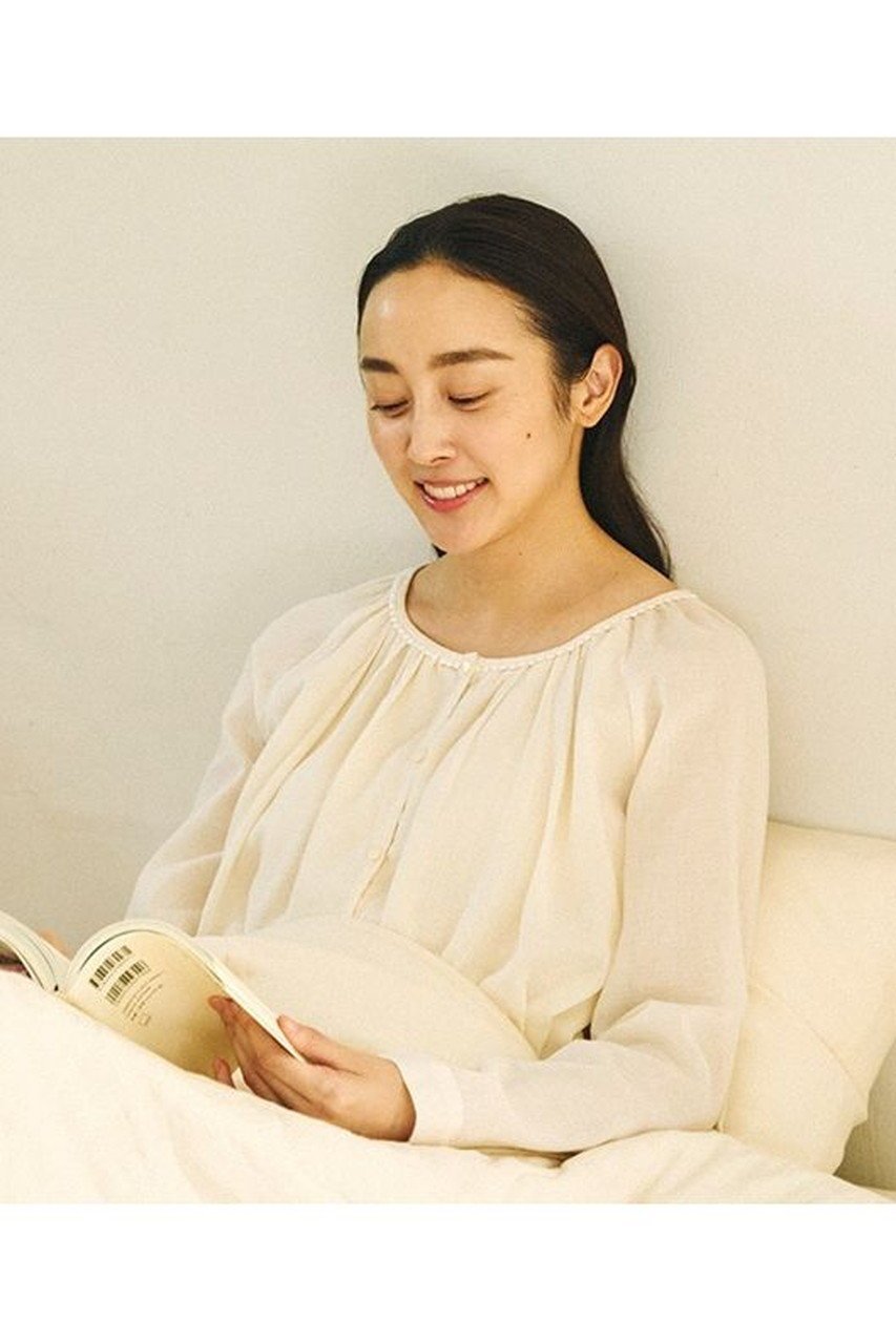 【プリスティン/PRISTINE】のギャザー長袖パジャマ 人気、トレンドファッション・服の通販 founy(ファニー) 　ファッション　Fashion　レディースファッション　Ladies' Fashion Online　トップス・カットソー　Tops/Tshirt　おすすめ　Recommend　ギャザー　Gather　パイピング　Piping　パジャマ　Pajamas　夏　Summer　春　Spring　S/S・春夏　Ss・Spring/Summer　長袖　Long Sleeve　other-7|ID: prp329100004577796 ipo3291000000032425141