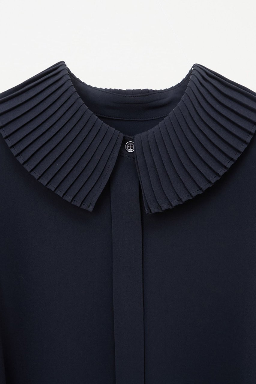 【マルティニーク/martinique】のプリーツカラーブラウス 人気、トレンドファッション・服の通販 founy(ファニー) 　ファッション　Fashion　レディースファッション　WOMEN　トップス・カットソー　Tops/Tshirt　シャツ/ブラウス　Shirts/Blouses　おすすめ　Recommend　インナー　Inner　ジャケット　Jacket　スリーブ　Sleeve　プリーツ　Pleats　ロング　Long　定番　Standard　other-3|ID: prp329100004577806 ipo3291000000032425225