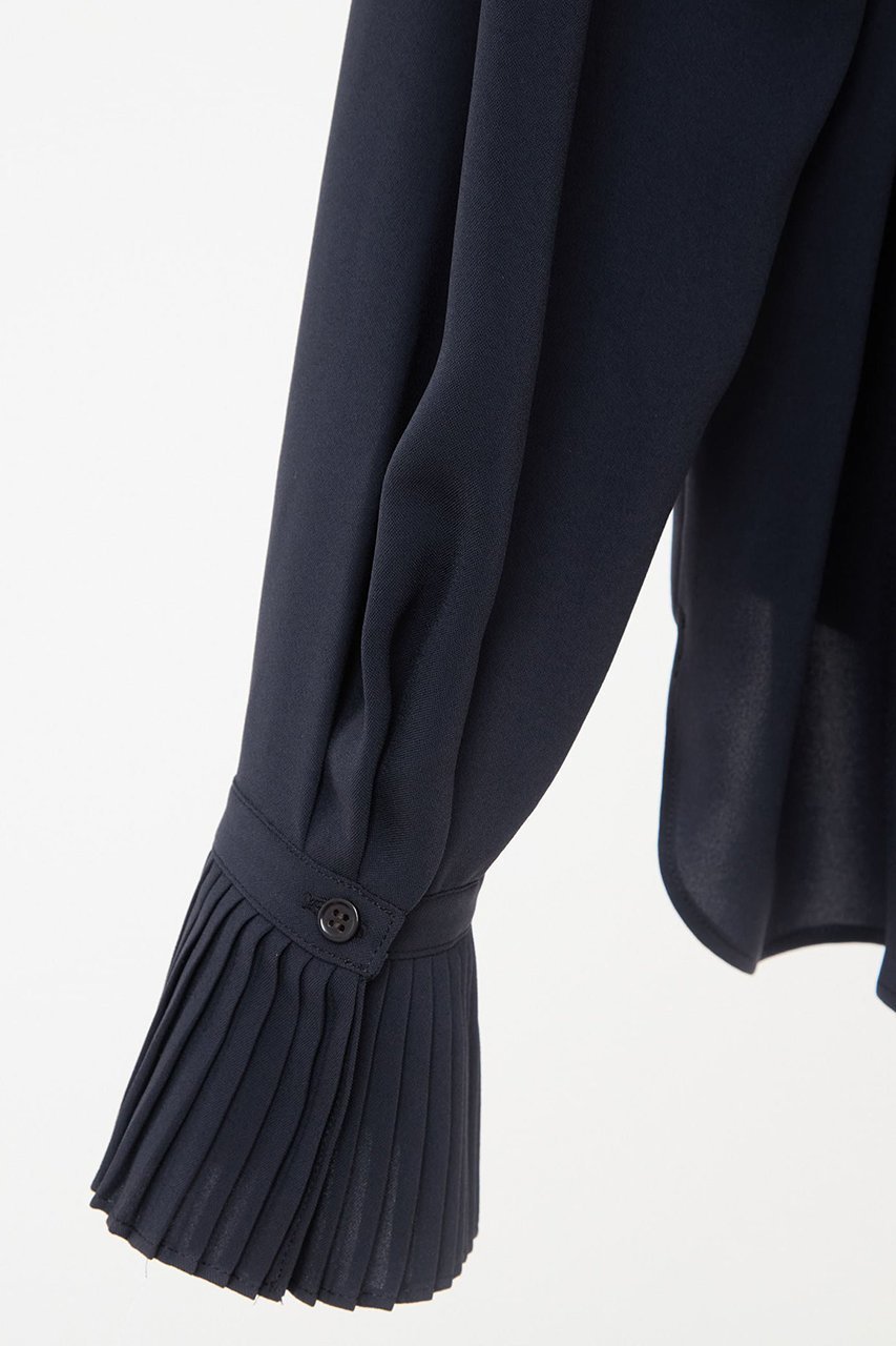 【マルティニーク/martinique】のプリーツカラーブラウス 人気、トレンドファッション・服の通販 founy(ファニー) 　ファッション　Fashion　レディースファッション　WOMEN　トップス・カットソー　Tops/Tshirt　シャツ/ブラウス　Shirts/Blouses　おすすめ　Recommend　インナー　Inner　ジャケット　Jacket　スリーブ　Sleeve　プリーツ　Pleats　ロング　Long　定番　Standard　other-5|ID: prp329100004577806 ipo3291000000032425227