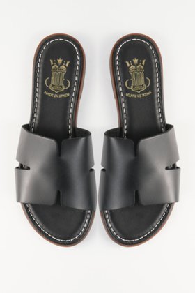 【エスメラルダ/Esmeralda】 カットデザインフラットサンダル人気、トレンドファッション・服の通販 founy(ファニー) ファッション Fashion レディースファッション WOMEN サンダル Sandals シンプル Simple フラット Flat ワーク Work NEW・新作・新着・新入荷 New Arrivals |ID:prp329100004578692
